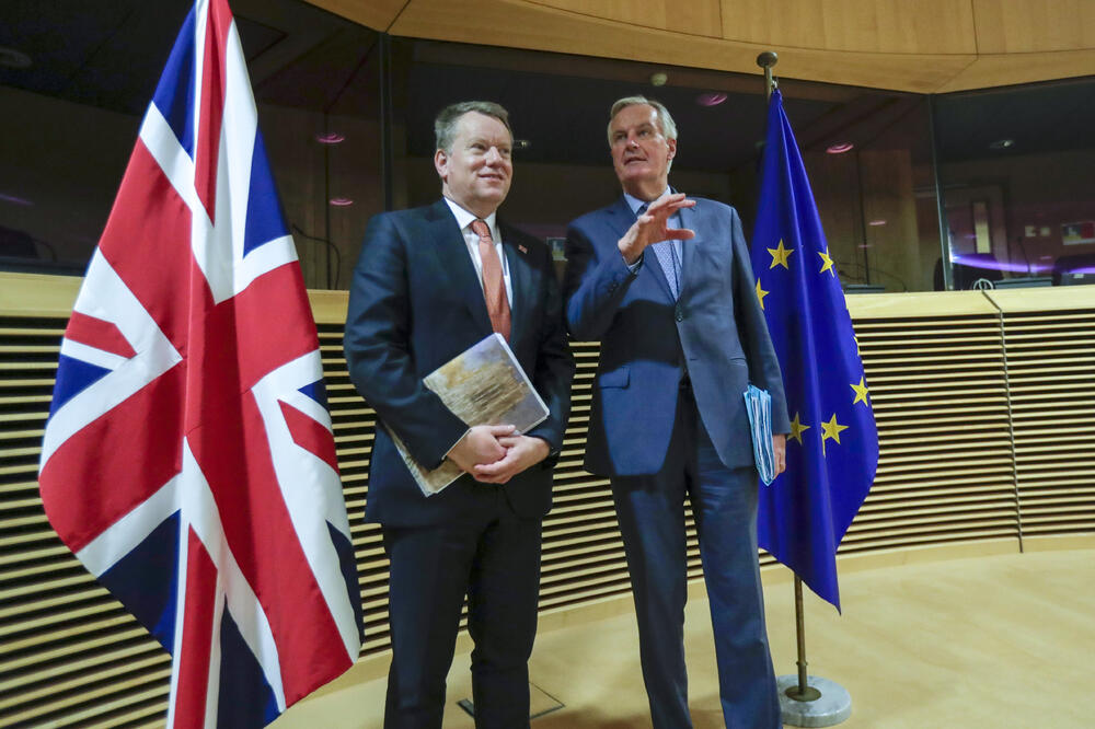 Frost i Barnije, Foto: AP