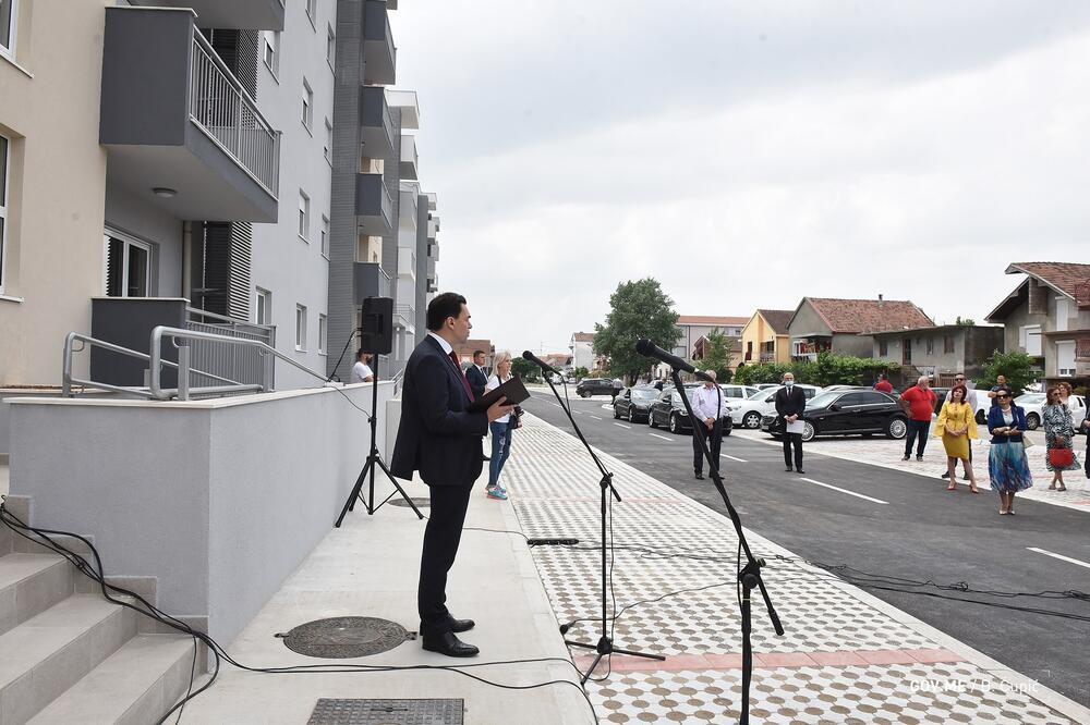 Detalj sa dodjele ključeva, Foto: BOJANA CUPIC