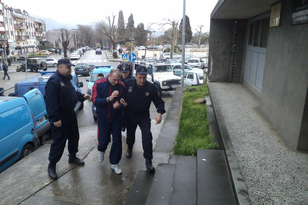 Vukčević ranije ispred danilovgradskog suda, Foto: Jelena Jovanović
