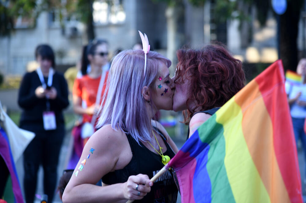 Detalj sa posljednje Parade ponosa, Foto: Boris Pejović