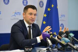 Rumunski ministar sporta u gaćama pričao o nastavku sezone