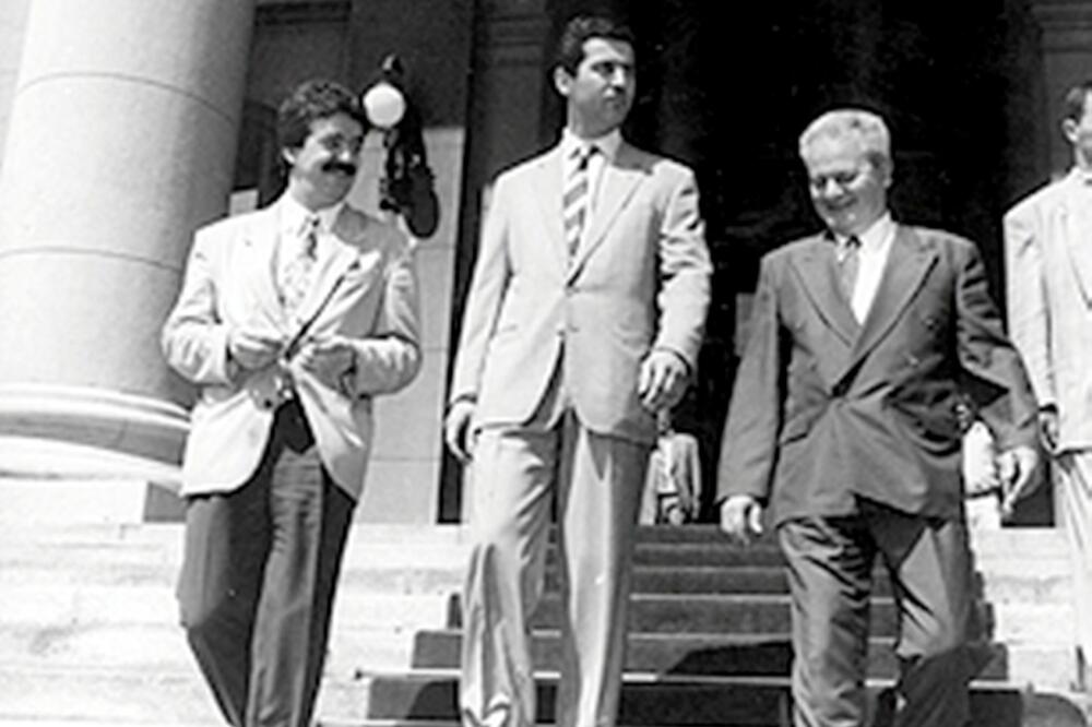 Predsjednik i premijer u vrijeme deportacije, Momir Bulatović i Milo Đukanović, sa Slobodanom Miloševićem