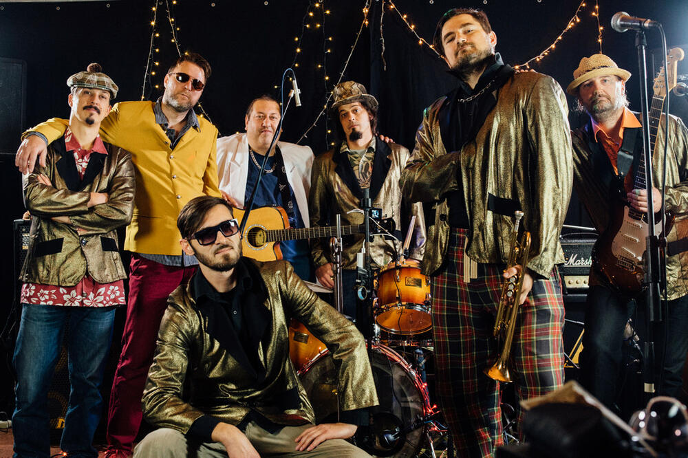 Neozbiljni pesimisti, Foto: Neozbiljni pesimisti