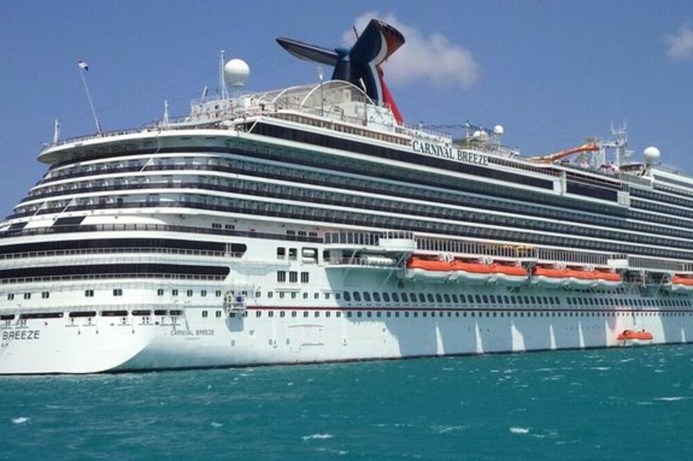 Kruzer "Carnival Breeze", Foto: Twitter