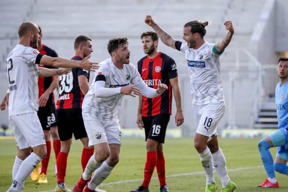 Denis Dikmajer, Foto: Screenshot