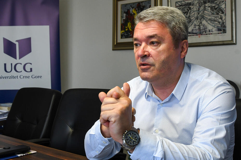 Dekan Igor Vušanović, Foto: Savo Prelević