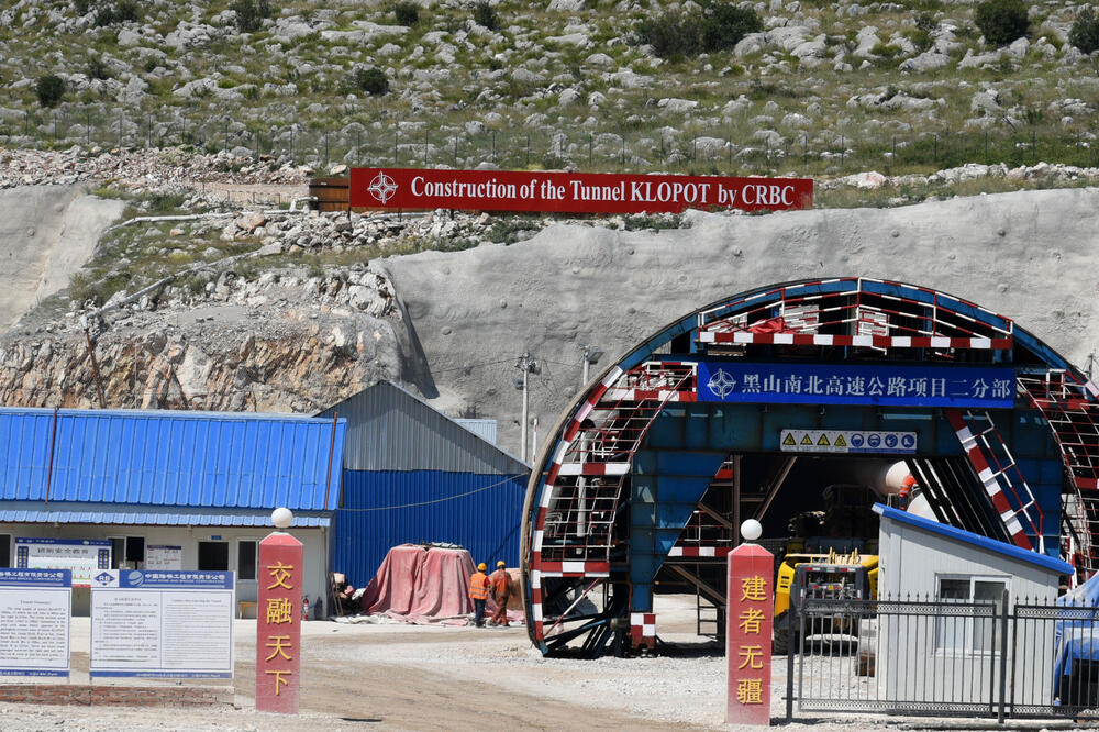 Slijedi sanacija: Sa obilaska tunela “Klopot”, Foto: Boris Pejović