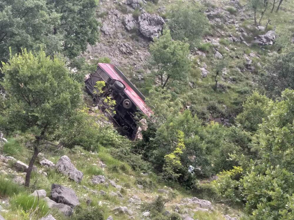 Sa mjesta nesreće