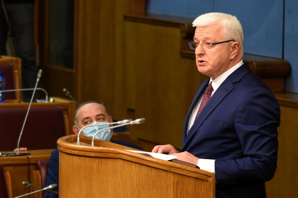 Marković na premijerskom satu, Foto: Luka Zeković