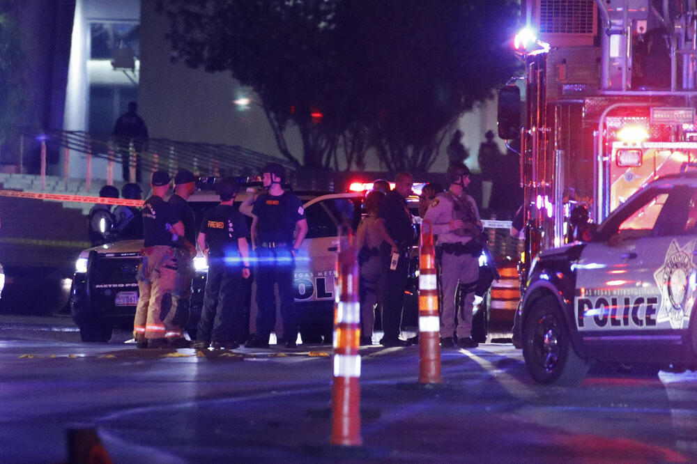 Sa mjesta pucnjave, Foto: AP Photo