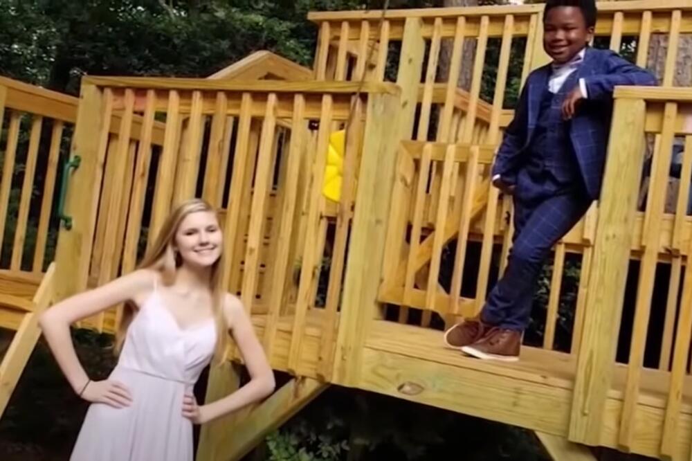 Dadilja i dječak, Foto: Printscreen YouTube