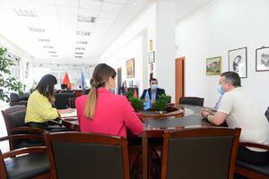 Tivat: Pet hiljada eura za knjige sa zavičajnom tematikom