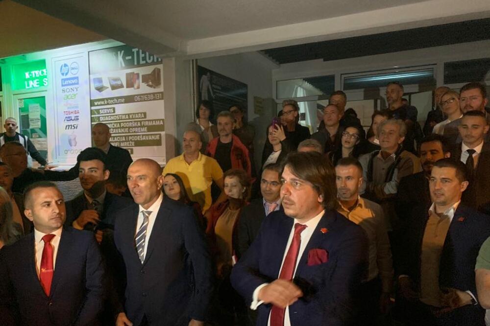 Carević i Radović nakon sjednice, Foto: Vuk Lajović