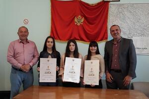 Nikšić: Mjesna zajednica nagradila župske lučonoše