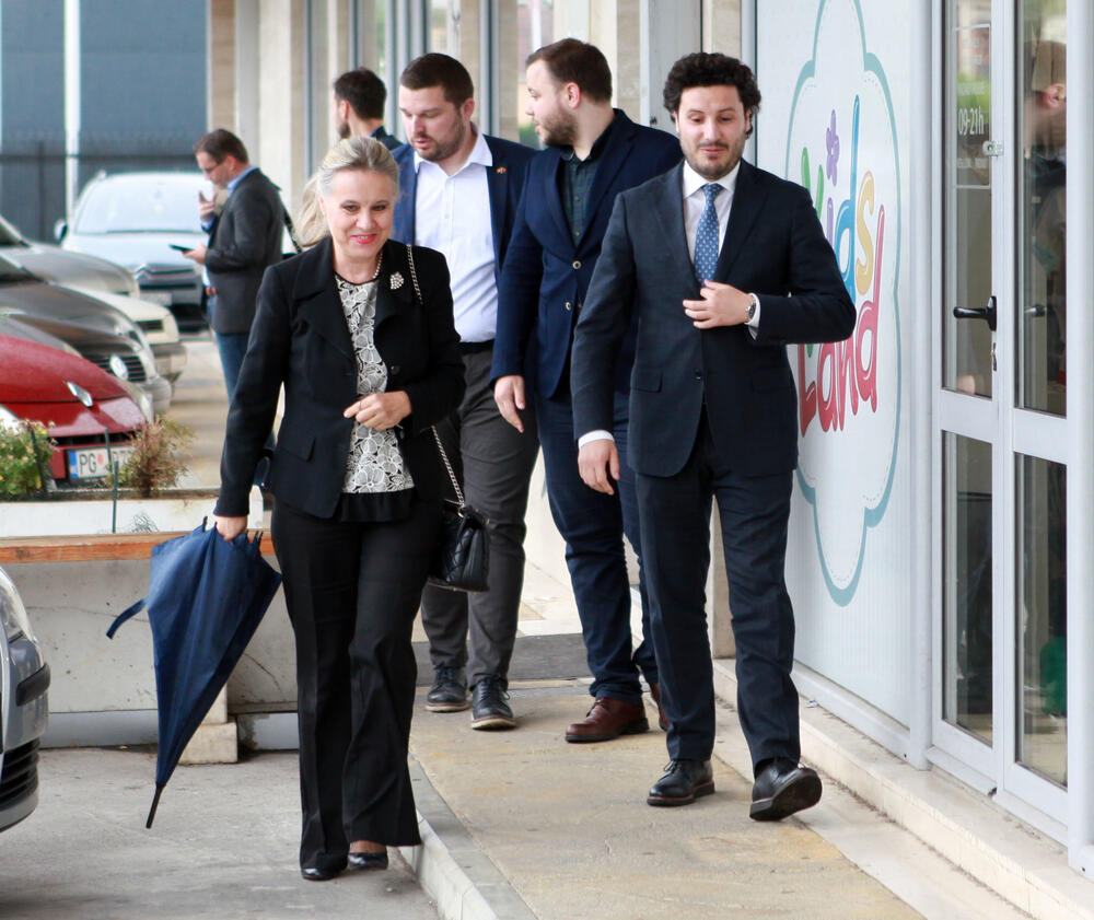 <p>Predsjednik Građanskog pokreta URA, Dritan Abazović, bio je jedini opozicioni lider na sastanku</p>