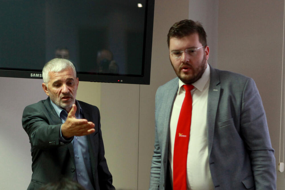 <p>Predsjednik Građanskog pokreta URA, Dritan Abazović, bio je jedini opozicioni lider na sastanku</p>