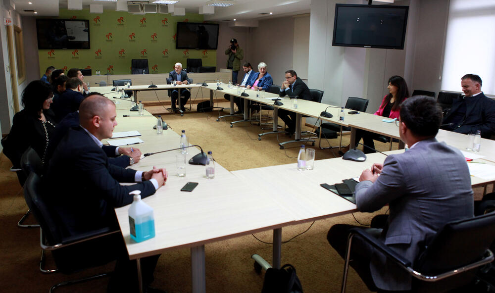 <p>Predsjednik Građanskog pokreta URA, Dritan Abazović, bio je jedini opozicioni lider na sastanku</p>