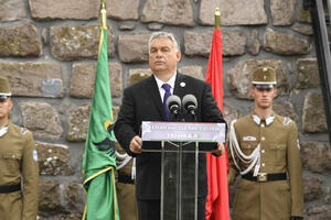 Orban otkrio spomenik na kojem piše da Rijeka pripada Mađarskoj