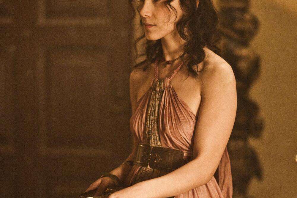 Pojavila se u prvoj sezoni kao gost i od tada je postala jedna od redovnih likova u svakoj sezoni: Sibil Kekili, Foto: HBO