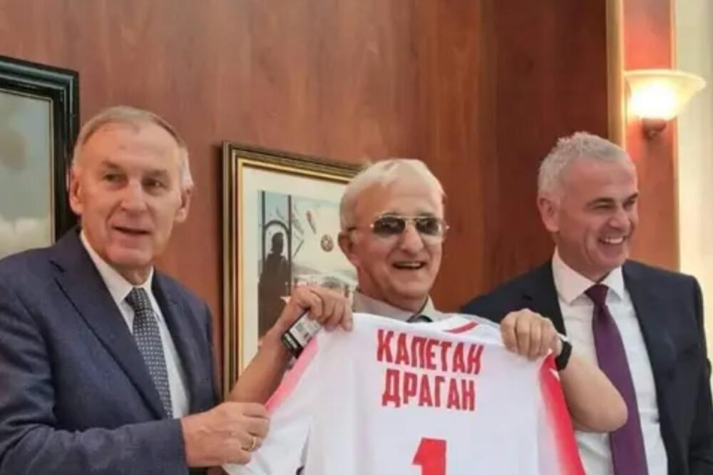 Kapetan Dragan sa Džajićem i Terzićem, Foto: Printscreen