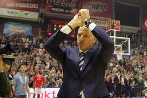 Saša Obradović promovisan kao trener Crvene zvezde