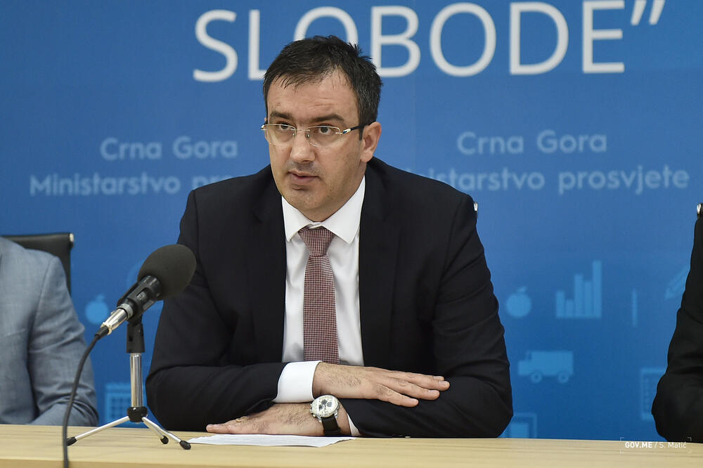 Djeca uz potvrdu o odlaganju upisa u školu se mogu upisati u vrtić: Mehmedović, Foto: Vlada CG