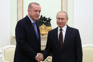 Putin u razgovoru sa Erdoganom istakao važnost postizanja primirja...