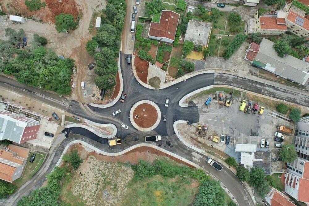 Snimak kružnog toka iz vazduha, Foto: Privatna arhiva