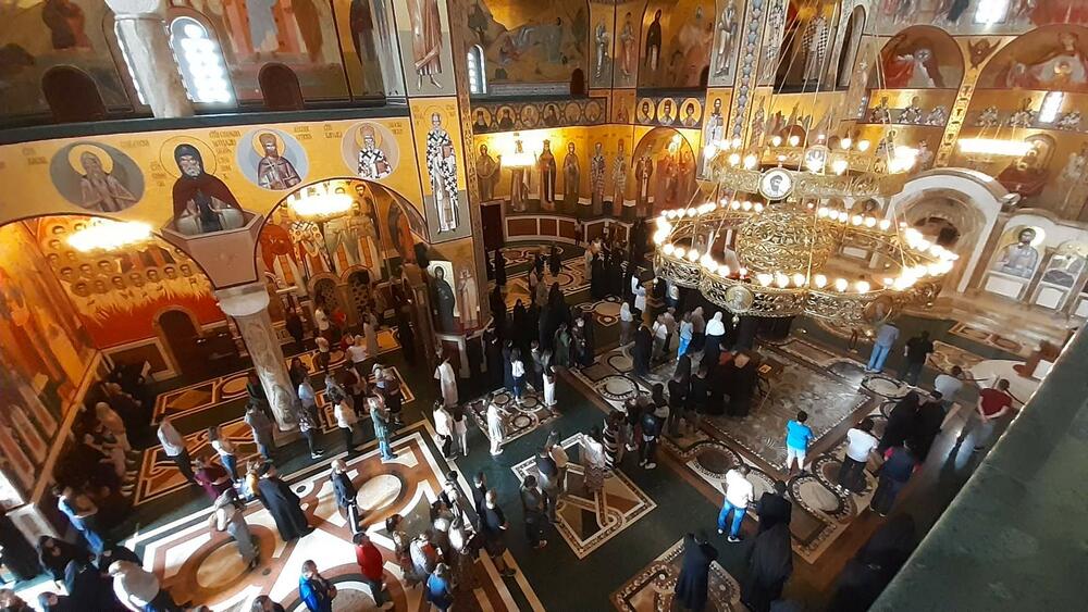 <p>"Sabranja crkve vjekovima traju na ovim prostorima i sada se nastavljaju", kazao je Amfilohije</p>