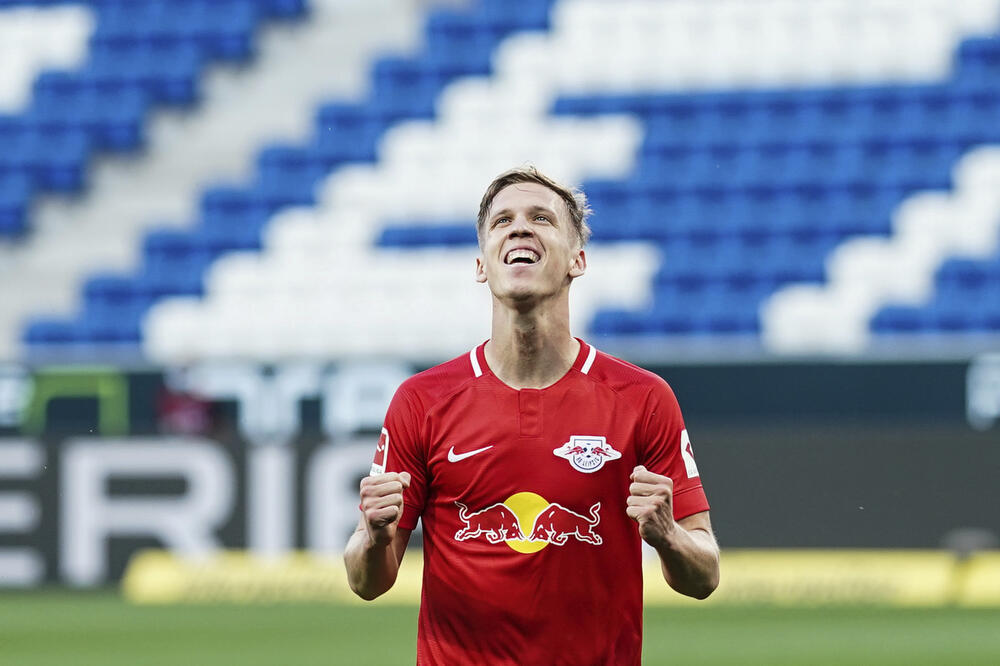 Olmo slavi golove, Foto: AP