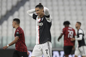 Juve u finalu nakon dosadnih 0:0 u revanšu sa Milanom