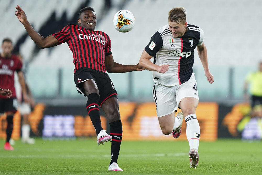 Sa meča Juventus - Milan, Foto: AP