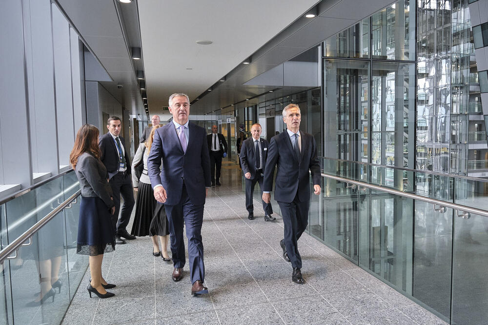 Đukanović sa Stoltenbergom prošle sedmice u sjedištu Alijanse Briselu, Foto: NATO