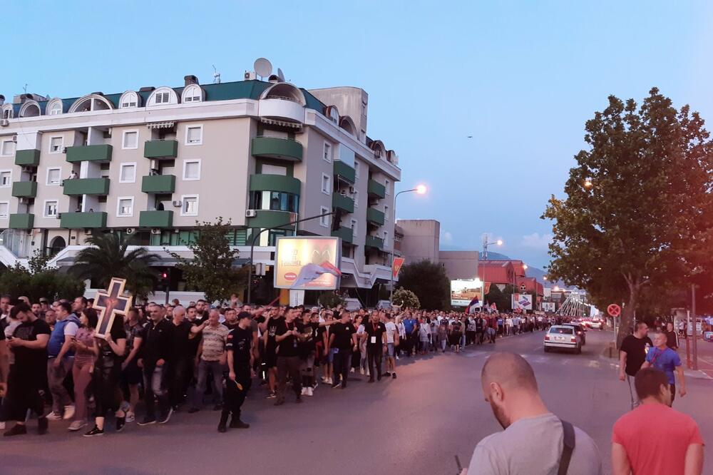 Sa jedne o litija, Foto: Biljana Matijašević
