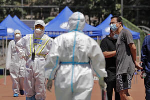 Upozorenje i izazovi novih zaraza koronavirusom u Pekingu