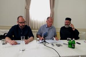 Todorović: Nezgodno je ako država hoće crkvi da određuje pravila i...