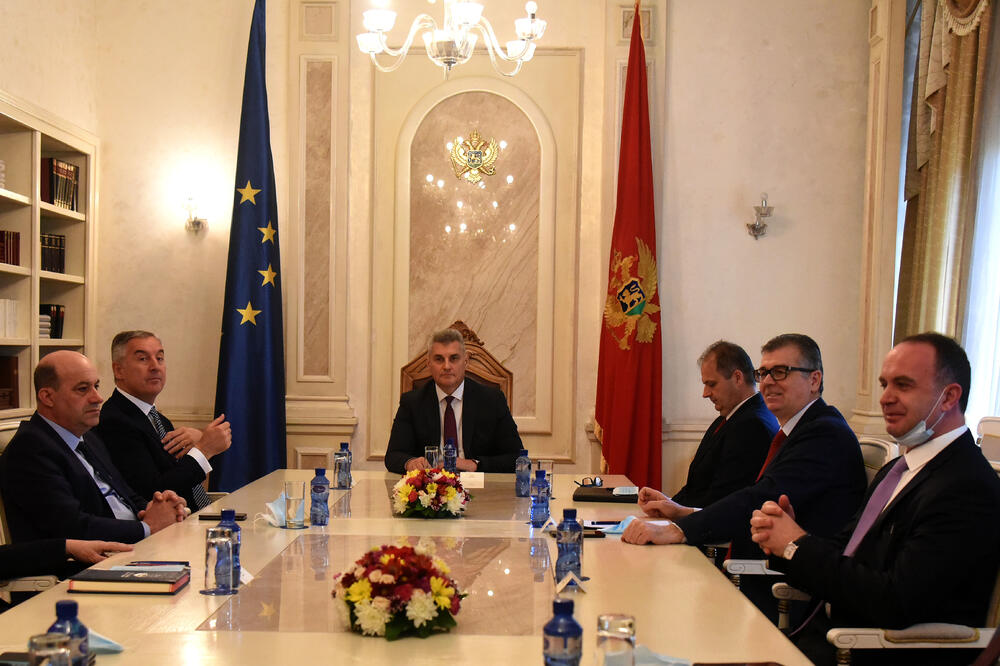 U istom sastavu na poziv Brajovića, a sada i Đukanovića: Vladajuća koalicija o izbornim uslovima, Foto: Boris Pejović