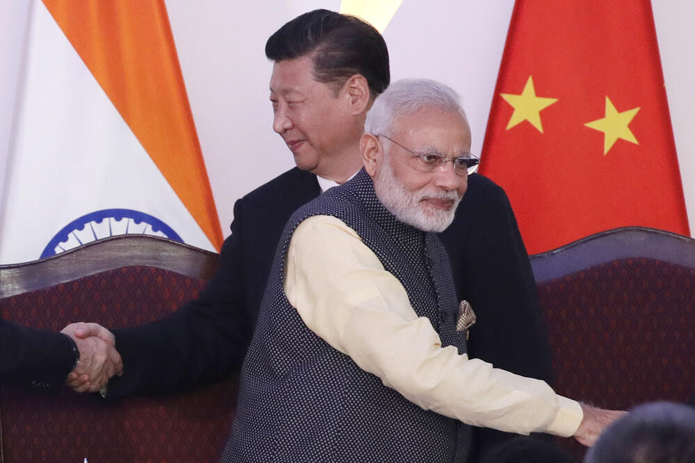 Lideri Kine i Indije, Si ĐinPing i Narendra Modi, Foto: AP
