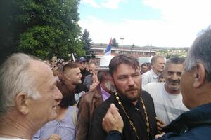 Rješenje granične policije: Svešteniku Janjić mora napustiti Crnu...
