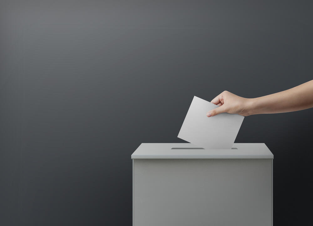 Građani Slovenije na referendumu glasaju o zakonu o pomoći pri...
