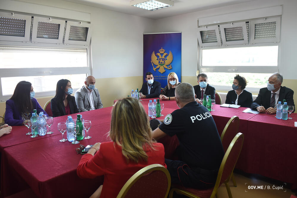 Sa sastanka, Foto: MUP