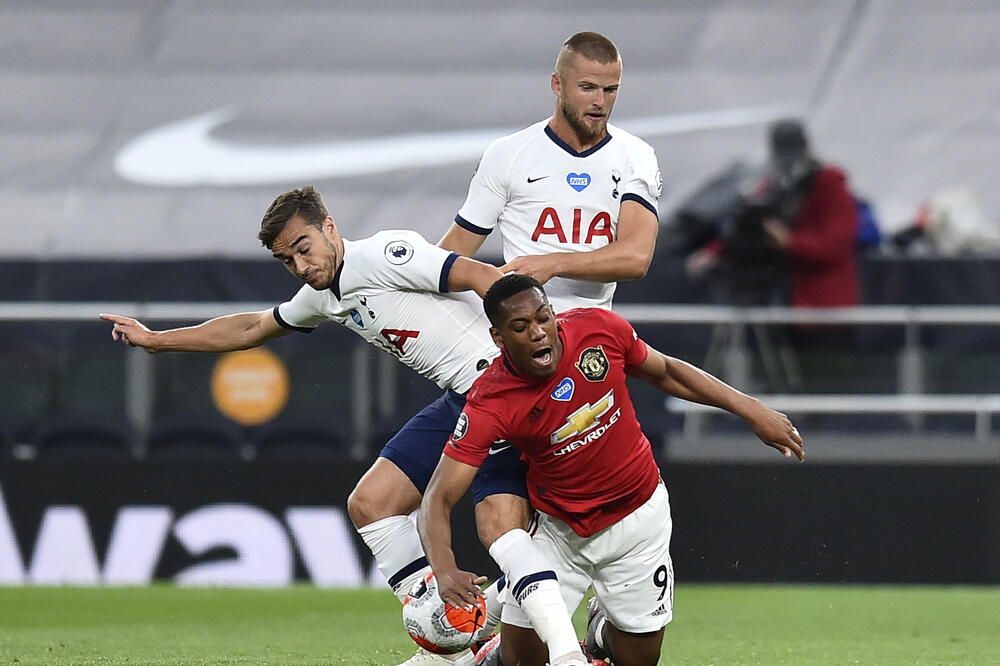 sa meča Mančester junajted - Totenhem, Foto: AP