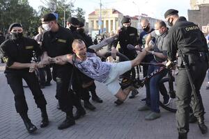 Oko 140 osoba uhapšeno tokom protesta opozicije u Bjelorusiji