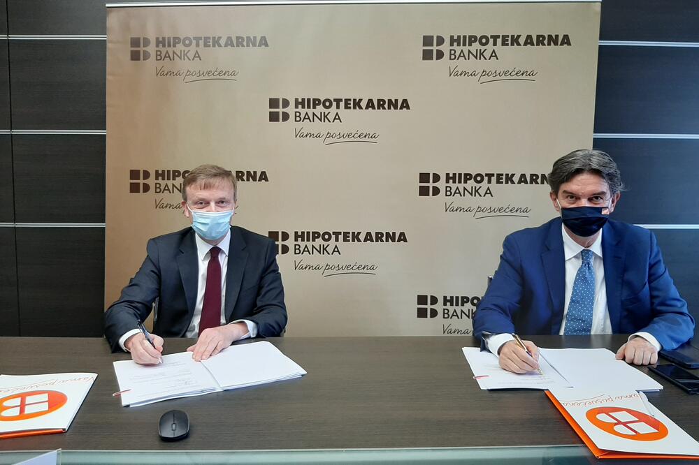 Sa potpisivanja ugovora, Foto: Hipotekarna banka