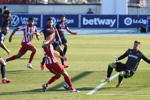 Atletiko osvojio i Valensiju: Savić neprelazan, Vukčević igrao 60...