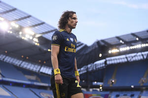 David Luis ostaje u Arsenalu do povratka u Benfiku