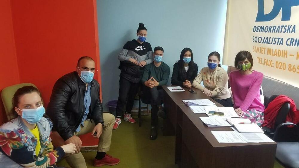 Lakićević(drugi sa lijeve strane) u OO DPS Kolašin