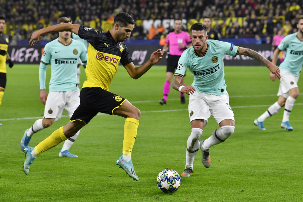 Hakimi se poigravao sa odbranom Intera u Ligi šampiona, Foto: Beta/AP