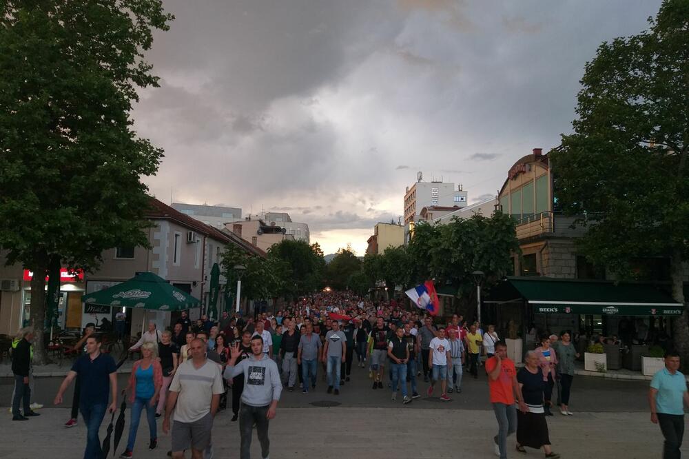Protestna šetnja ulicama Nikšića, Foto: Svetlana Mandić