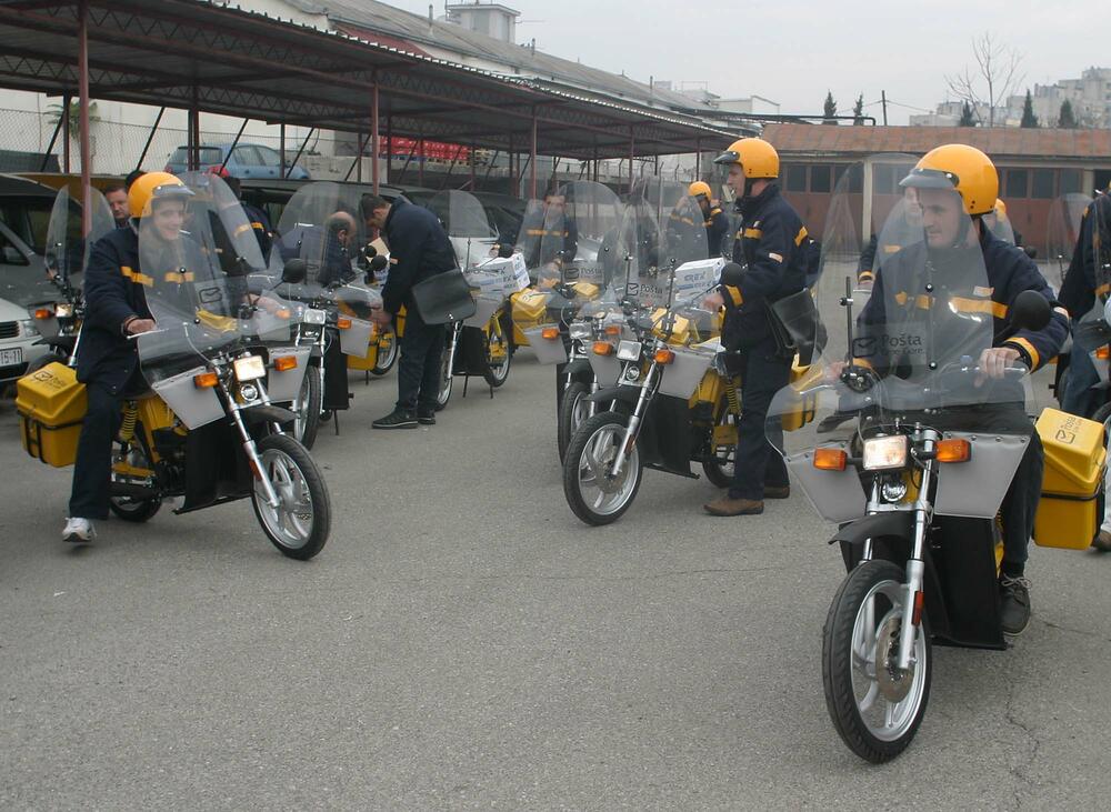 Četvrtog juna sklopljen novi ugovor za dostavu pošte (Ilustracija)